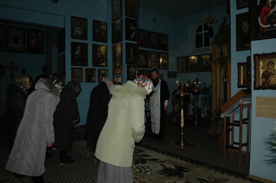 Ночная новогодняя Божественная литургия