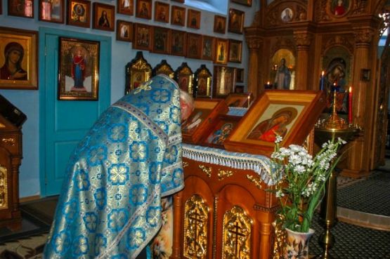 День чествования иконы Божией Матери «Сукневичская» и памяти преподобного Амвросия Оптинского