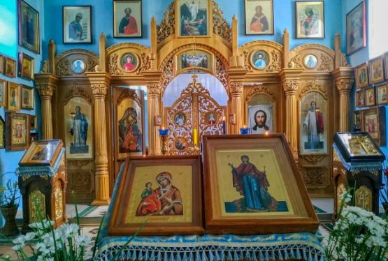 День чествования икон Божией Матери «Троеручица» и «Игуменья Святой горы Афонской»