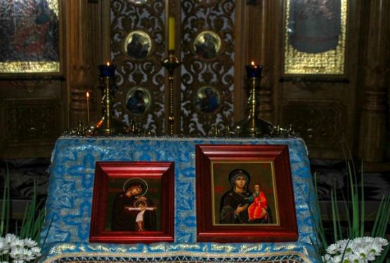 День чествования икон Божией Матери «Ахтырская», «Равенсбрюкская» и «Влахернская»