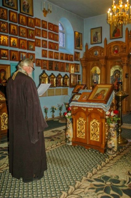 День чествования иконы Божией Матери «Горбаневская» и памяти священномученика Иоанна Рижского