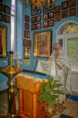 Божественная литургия в с. Хлебодаровка