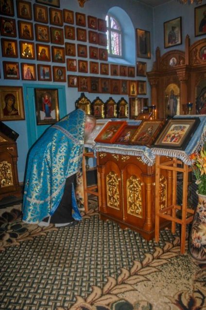 День чествования икон Божией Матери «Киево-Братская»,«Вольнянская» и памяти святого великомученика Иоанна Сочавского