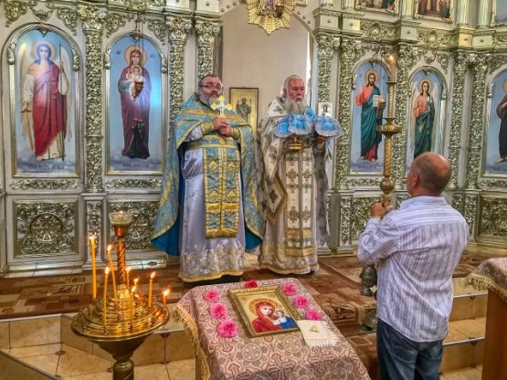 Божественная литургия в Иоанно-Предтеченском храме