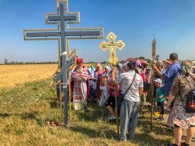 Традиционный Крестный ход из Чаплинки в Асканию-Нова