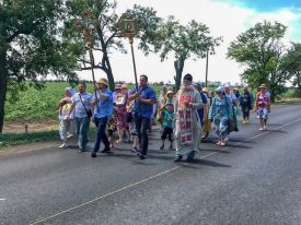 Традиционный Крестный ход из Чаплинки в Асканию-Нова