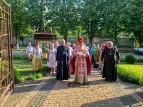 Традиционный Крестный ход из Чаплинки в Асканию-Нова