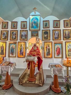 Божественная литургия в с. Надеждовка