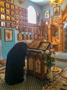 Праздник чествования иконы Божией Матери ''Разрешительница'', день памяти святых праведного Иова Многострадального и преподобного Иова Почаевского