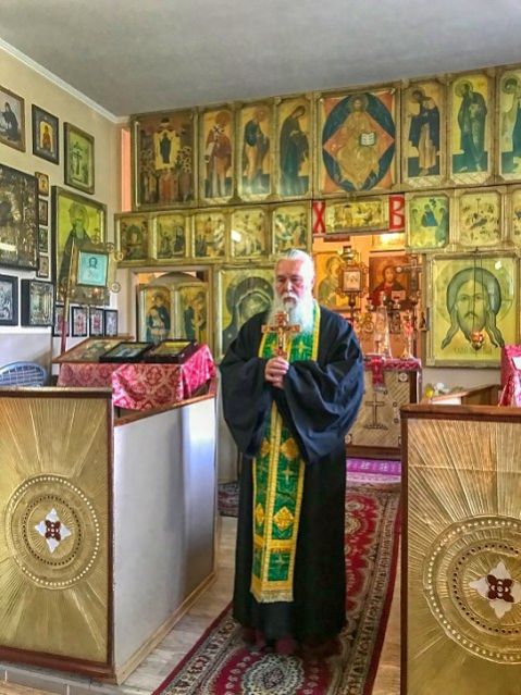 Праздник чествования иконы Божией Матери ''Разрешительница'', день памяти святых праведного Иова Многострадального и преподобного Иова Почаевского