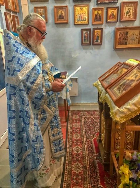 Ночная Божественная литургия
