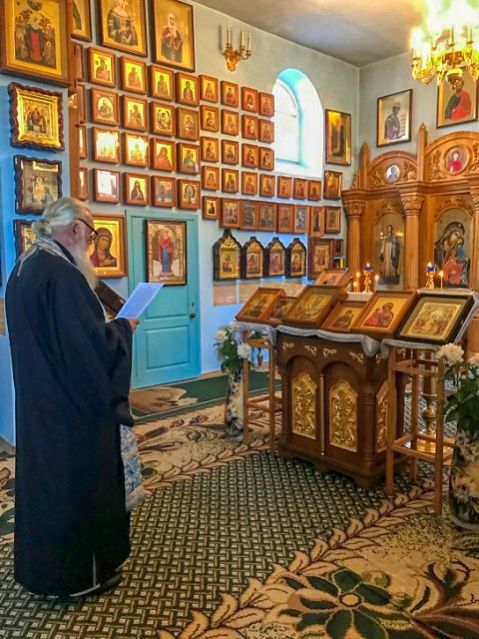 Молебен с чтением акафистов