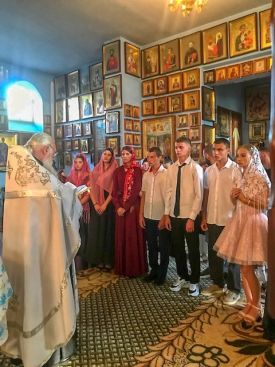 Благословение выпускников общеобразовательной школы с. Хлебодаровка
