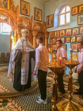 Благословение выпускников общеобразовательной школы с. Хлебодаровка