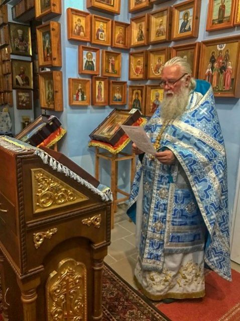 Ночная Божественная литургия