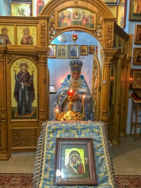 Ночная Божественная литургия
