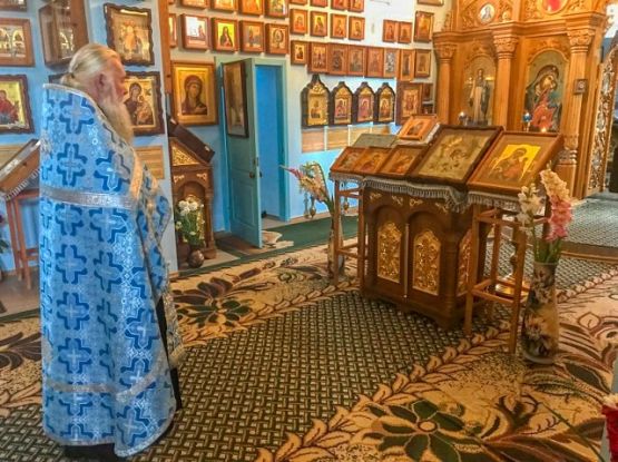 День чествования икон Божией Матери и памяти святого Нила Столобенского