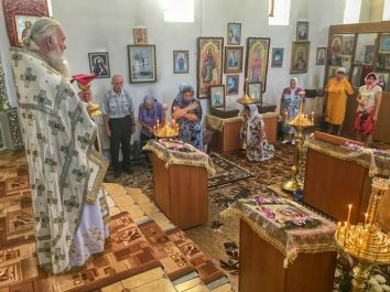 Божественная литургия в Иоанно-Предтеченском храме