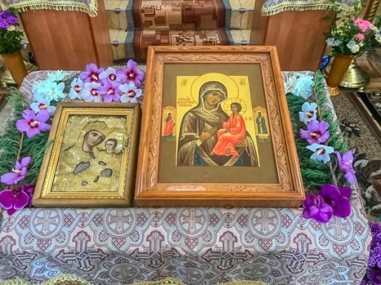 Божественная литургия в Иоанно-Предтеченском храме