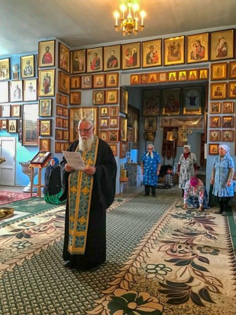День чествования иконы Божией Матери «Призри на смирение»