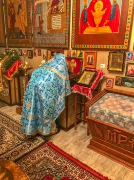 Ночная Божественная литургия