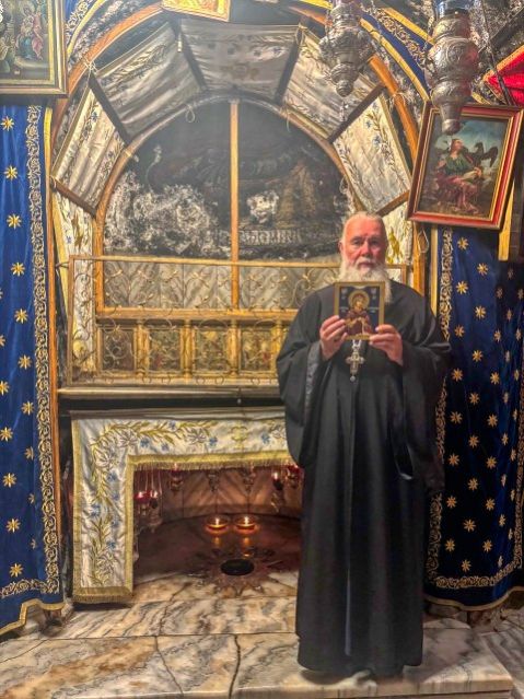 Фото к новости «Наш настоятель на Святой Земле»