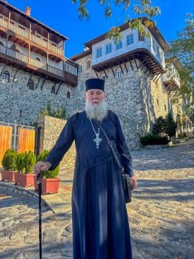 Фото к новости «Наш настоятель на Святой Горе Афон»