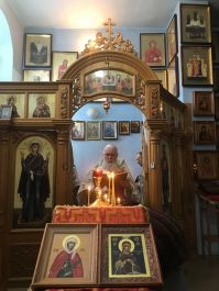 День чествования иконы Божией Матери «Распутывающая узлы»