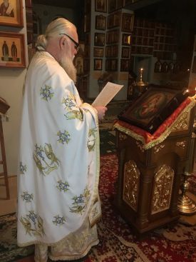 Ночная Божественная литургия