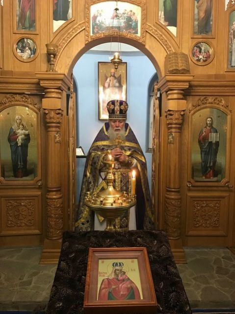 Ночная Божественная Литургия