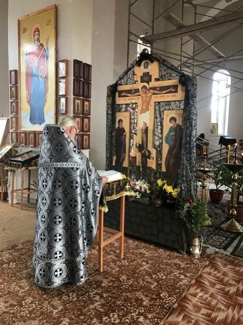 Утреня с чтением 12-ти Страстных Евангелий