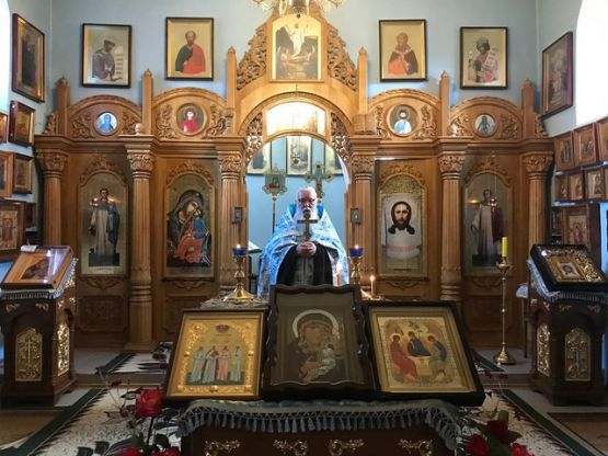 День чествования иконы Божией Матери «Ты еси Лоза Виноградная» и день обретения мощей Пузовских мучениц