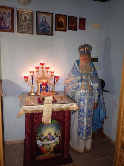 Ночная Божественная Литургия