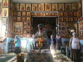 Божественная литургия в день принесения чудотворной иконы Божией Матери «Мати Молебница»