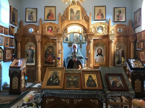 День чествования иконы Божией Матери «Браиловская» и памяти преподобных Савватия Соловецкого, Неофита Кипрского и Арсения Каппадокийского