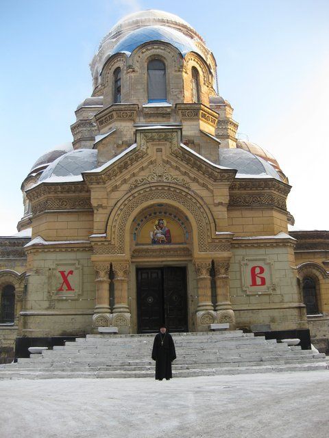 Паломническая поездка ко святыням Москвы и Санкт-Петербурга