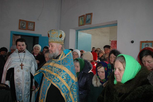 Посещение с местночтимой иконой «Мати Молебница» с.Долинское. Март 2012.