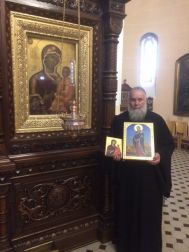 Освящение икон в Пюхтицком монастыре