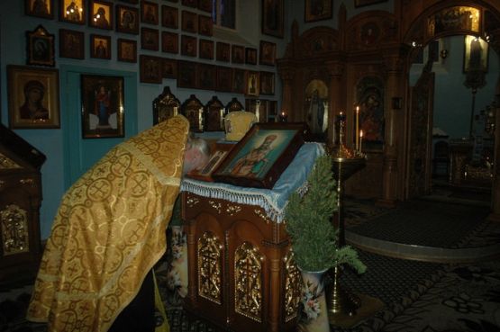 День памяти святителя Иоасафа Белгородского  и святой преподобной Ангелины Сербской