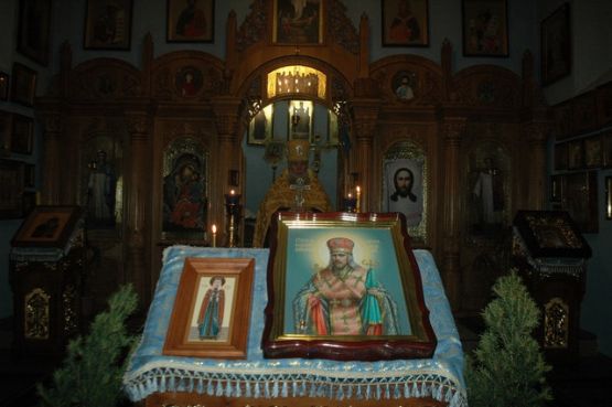День памяти святителя Иоасафа Белгородского  и святой преподобной Ангелины Сербской