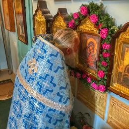 Престольный праздник Божией Матери в честь Ее иконы «Мати Молебница»