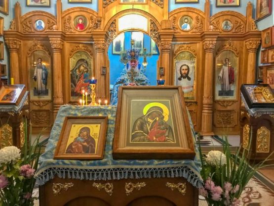 День чествования иконы Божией Матери Псково-Печерской, именуемой «Умиление»