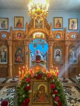 Престольный праздник Божией Матери в честь Ее иконы «Мати Молебница»