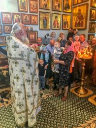 Престольный праздник Божией Матери в честь Ее иконы «Мати Молебница»