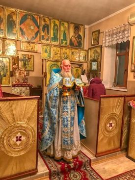 Ночная Божественная Литургия