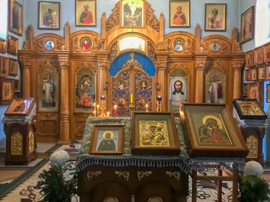 Чтение акафистов