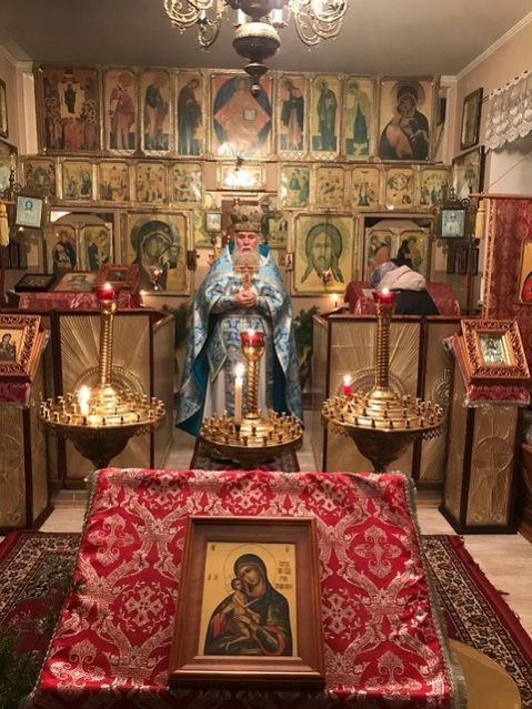 Ночная Божественная литургия