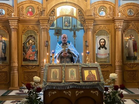 Молебен с акафистами