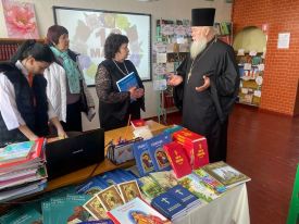 Учащиеся и педагоги Асканийской и Хлебодаровской школ посетили храмовый комплекс