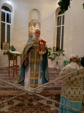 Ночная Божественная Литургия